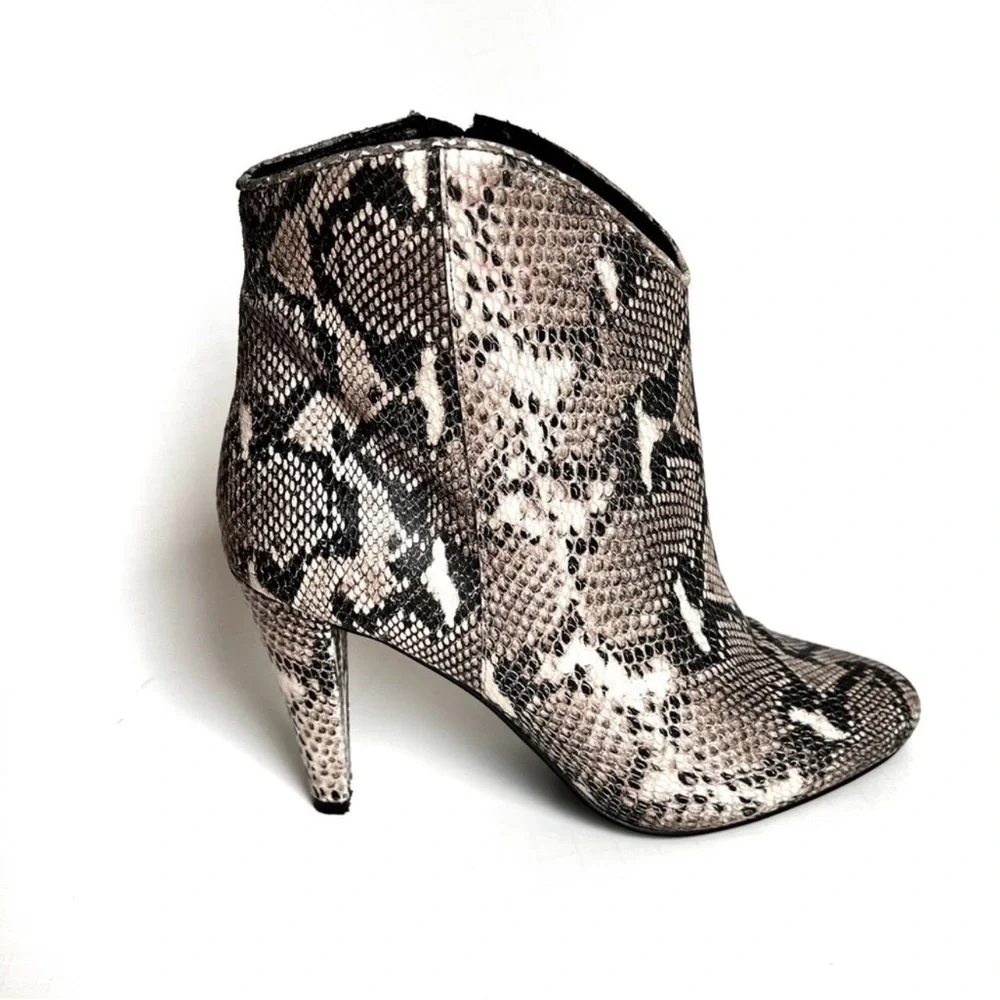 Halogen python snakeskin booties heels sz 8